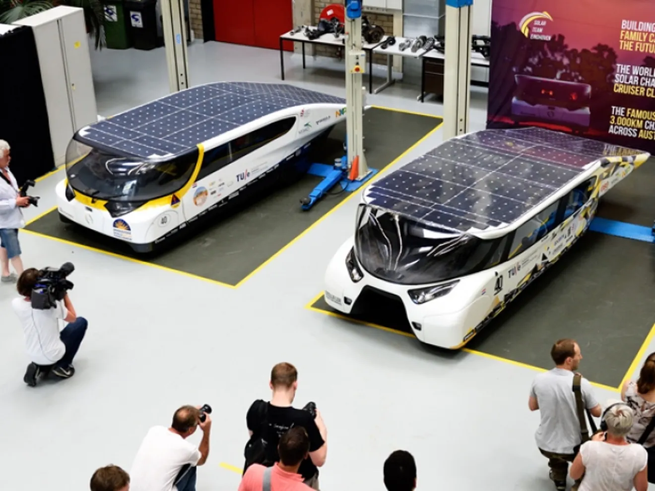 Este coche solar produce más energía de la que consume