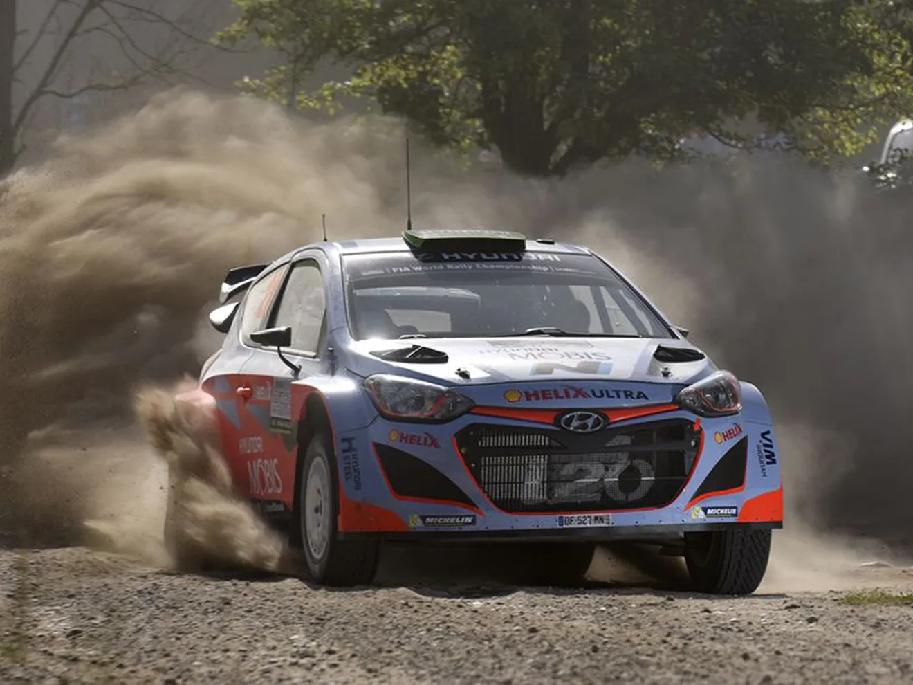 Hayden Paddon recibe las últimas evoluciones del Hyundai i20 WRC