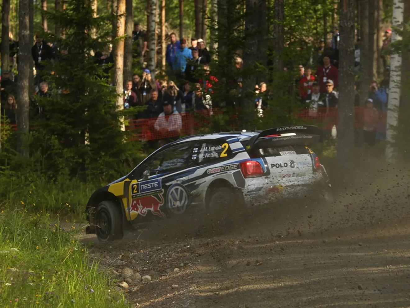 Latvala y Ogier se marcan a la décima en el Rally de Finlandia