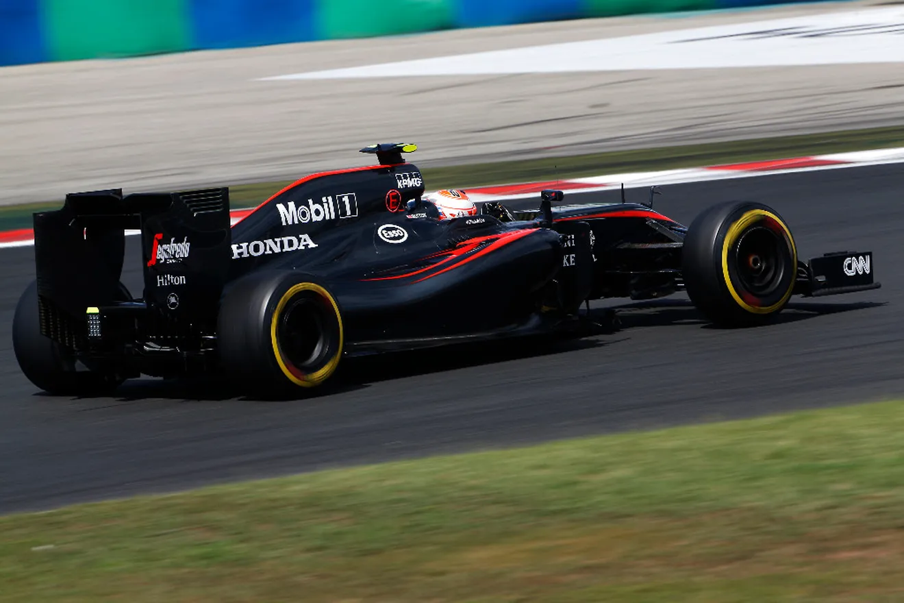 Honda promete más potencia para McLaren desde el GP de Bélgica