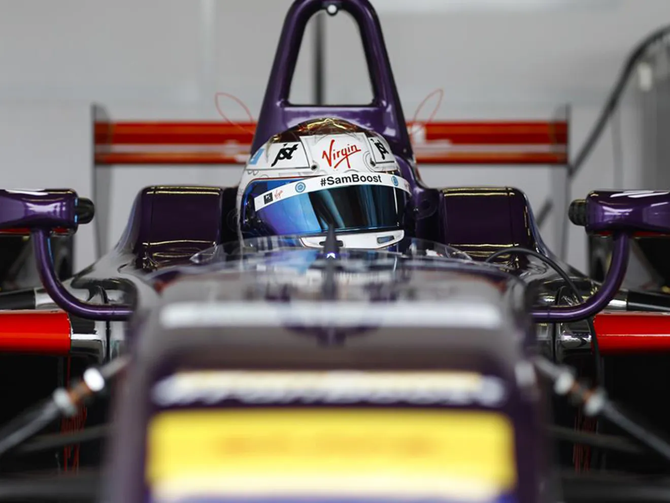 Sam Bird manda en el quinto test de Fórmula E