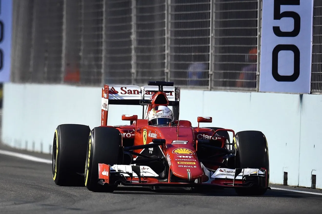 Vettel y Räikkönen presentan su candidatura, con los Mercedes escondidos