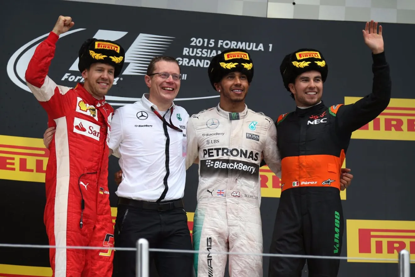 Hamilton pone a enfriar el champán en Rusia