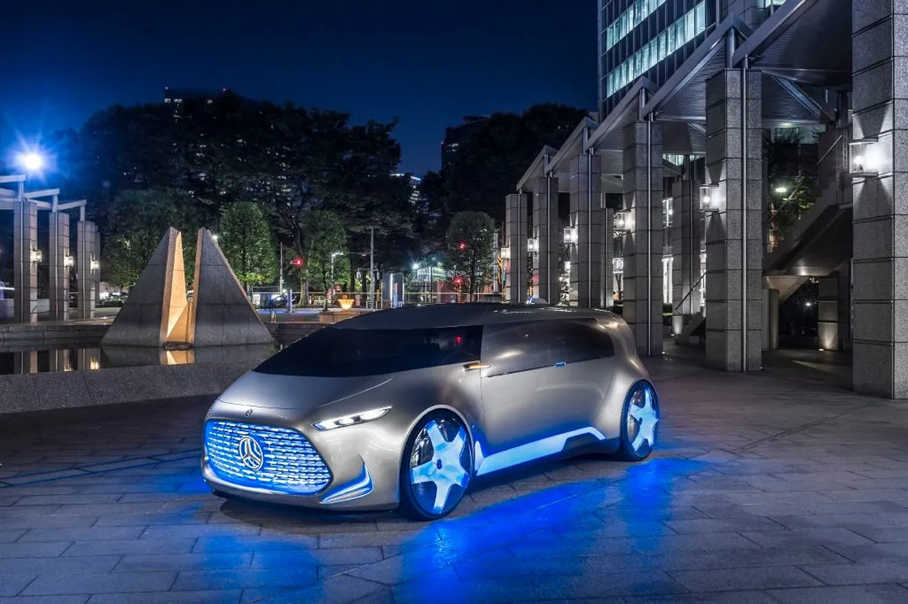 Mercedes-Benz Vision Tokio, futurista de los pies a la cabeza