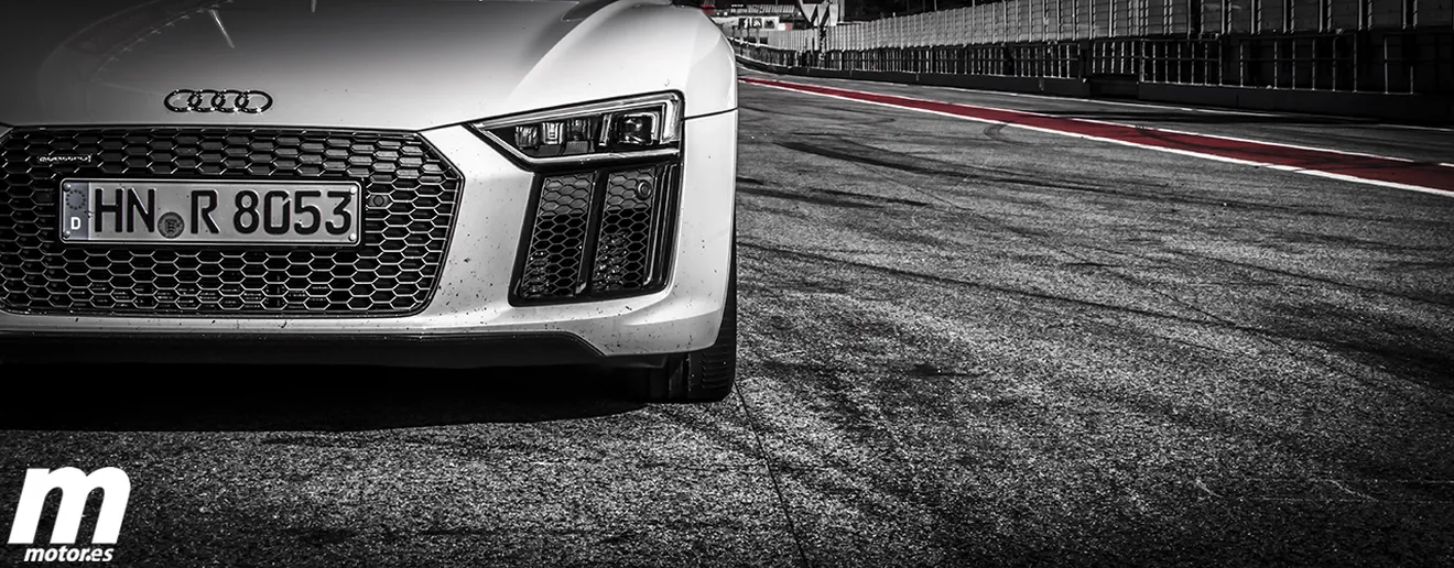 Prueba Audi R8 V10 Plus, 610 caballos desatados en el circuito de Montmeló