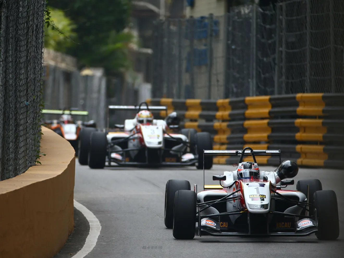 Felix Rosenqvist pole en Macao, Dani Juncadella segundo