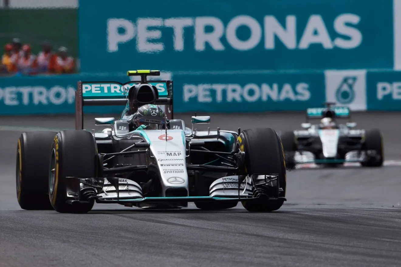 Rosberg se impone en una insípida carrera