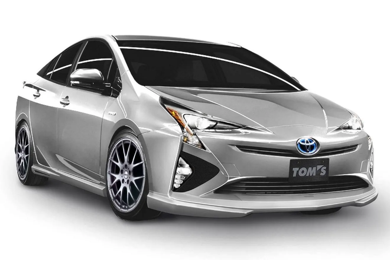 El Toyota Prius 2016 también quiere tuning: así es el kit de carrocería de TOM's Racing