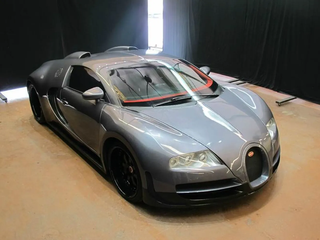 ¿Pagarías 75.000 euros por esta réplica del Bugatti Veyron?