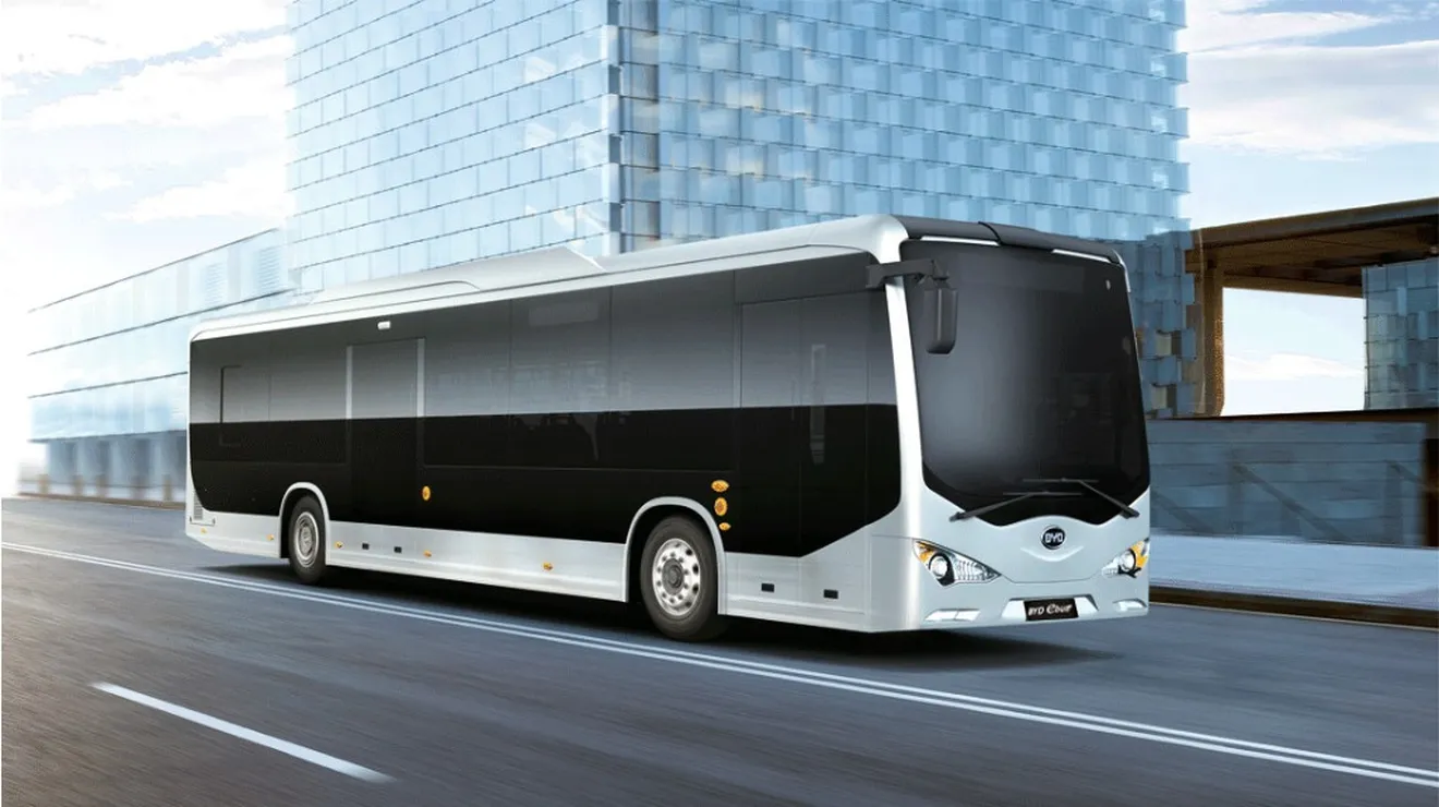 BYD muestra la mayor flota de autobuses eléctricos del mundo