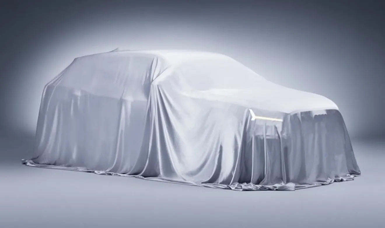 El Audi Q1/Q2 se oculta bajo la lona en sus primeras imagenes oficiales