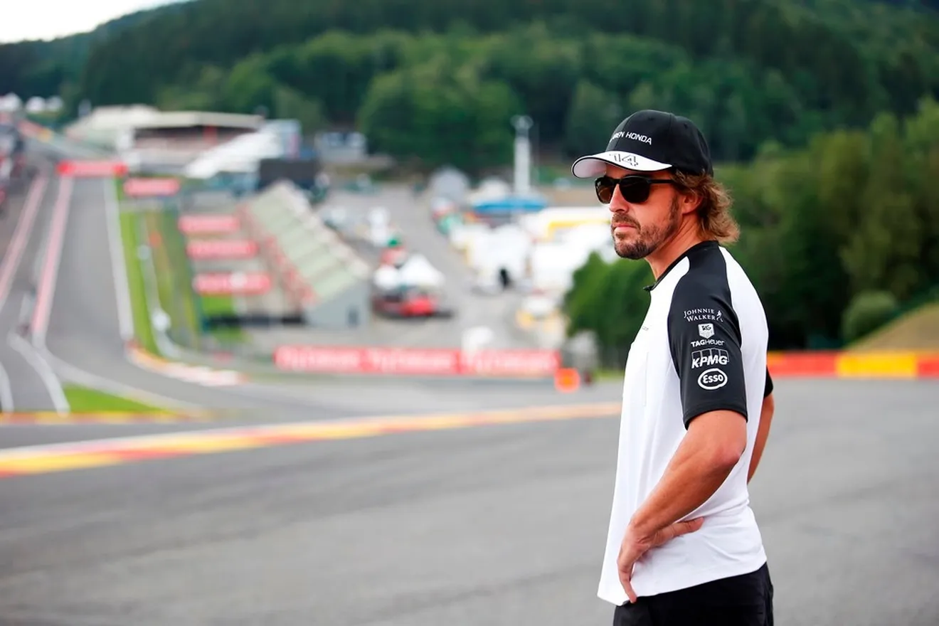 Andretti: "Alonso es suficientemente joven para volver a ser campeón"