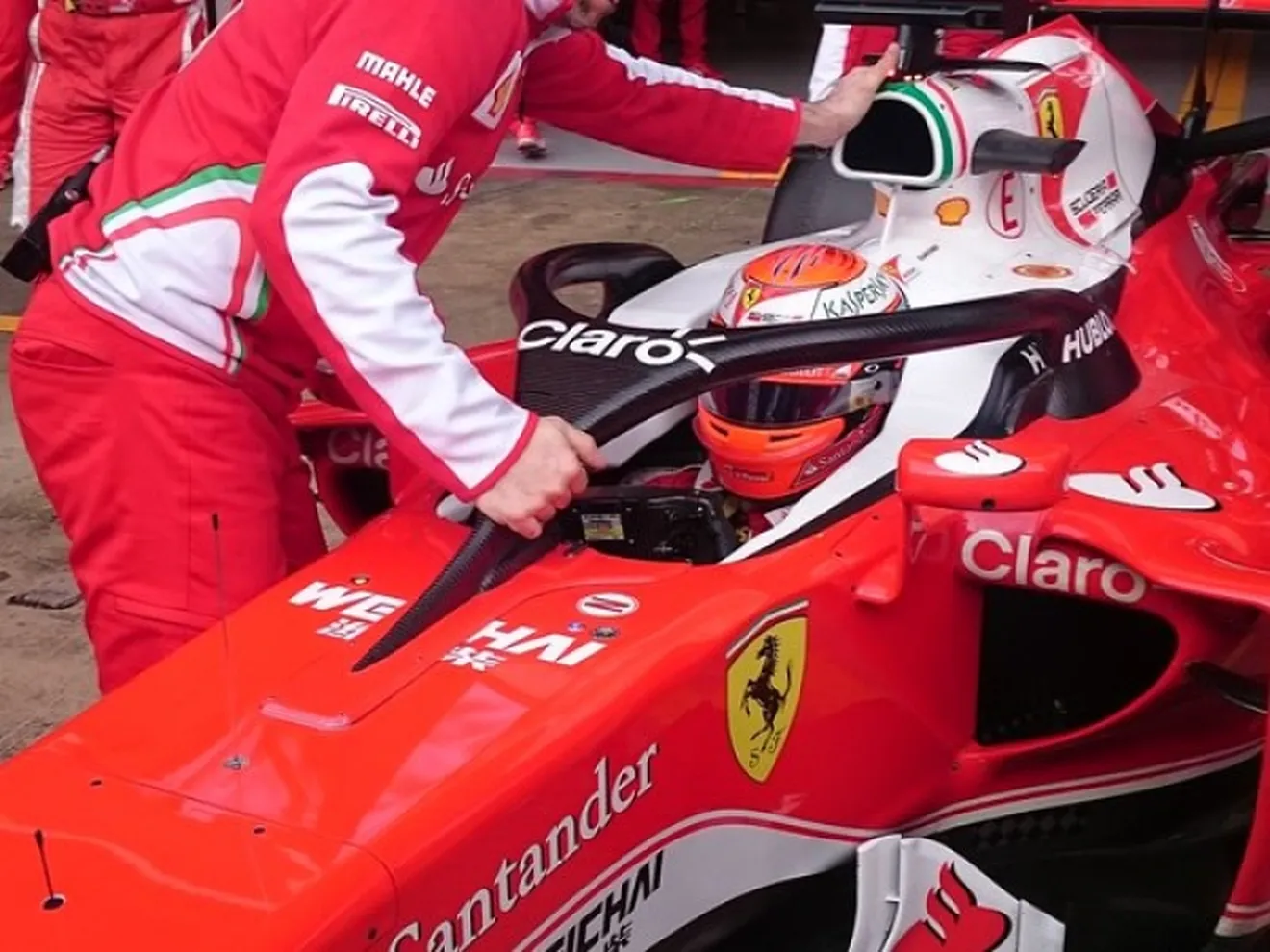 Ferrari prueba en Montmeló la propuesta de halo para cerrar el cockpit