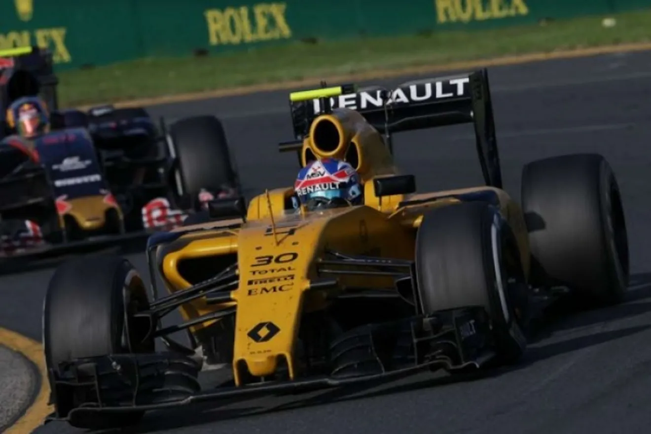 Renault se queda a las puertas de los puntos en su regreso