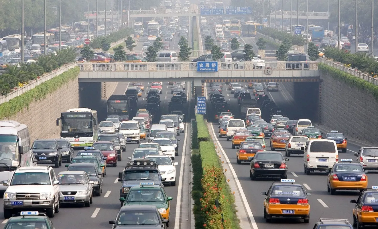 La limitación en la compra de coches en China abre una nueva estrategia de venta