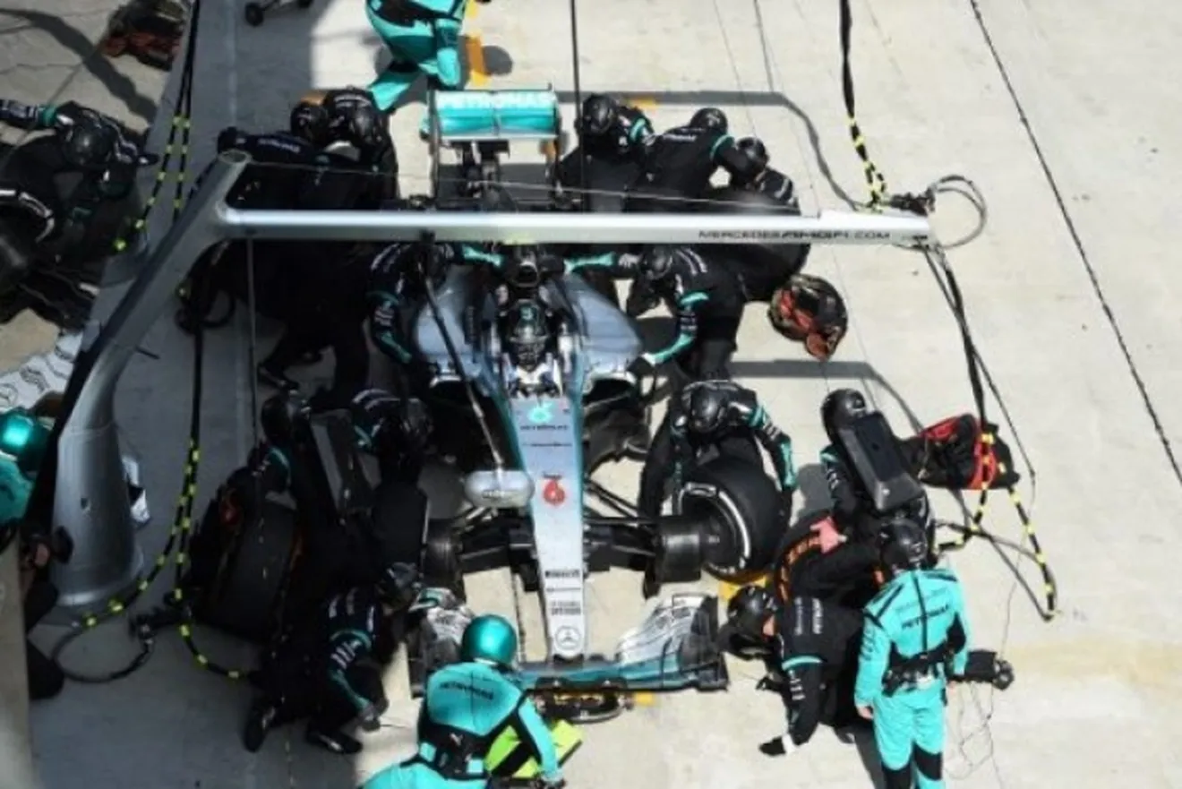 Mercedes espera paradas en China sobre la vuelta 5