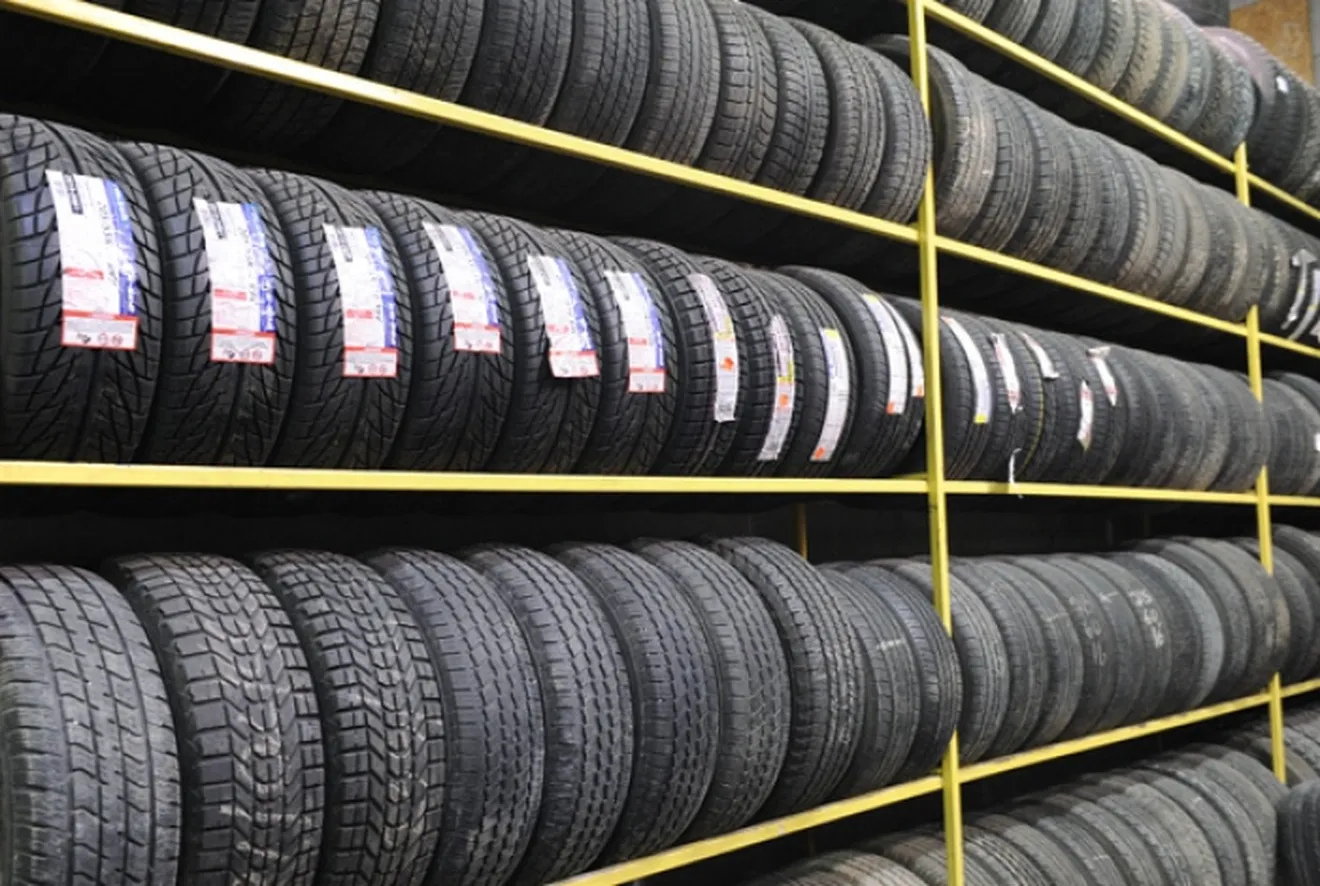 ¿Comprar neumáticos nuevos?: Cinco consideraciones a tener en cuenta