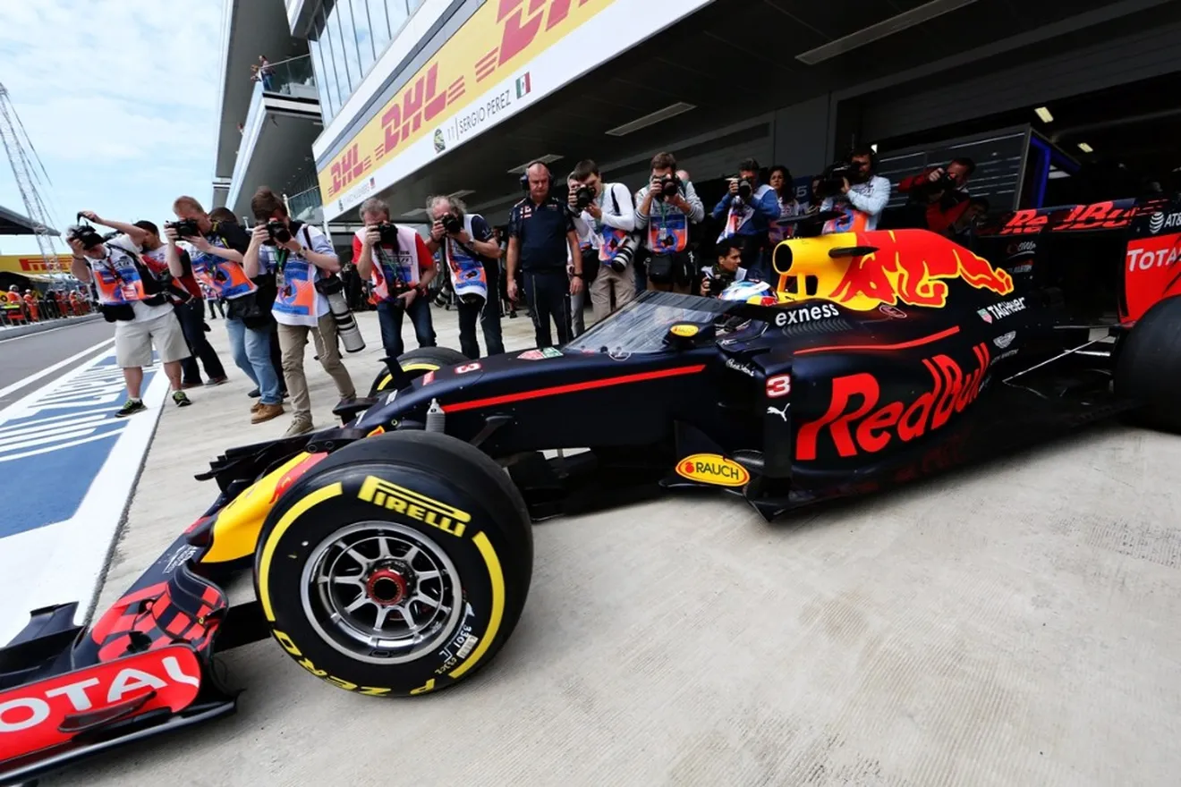 Red Bull estrena su 'Aeroscreen' en pista