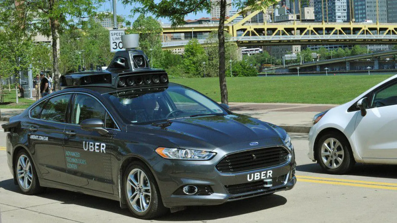 El coche autónomo de Uber presentado oficialmente