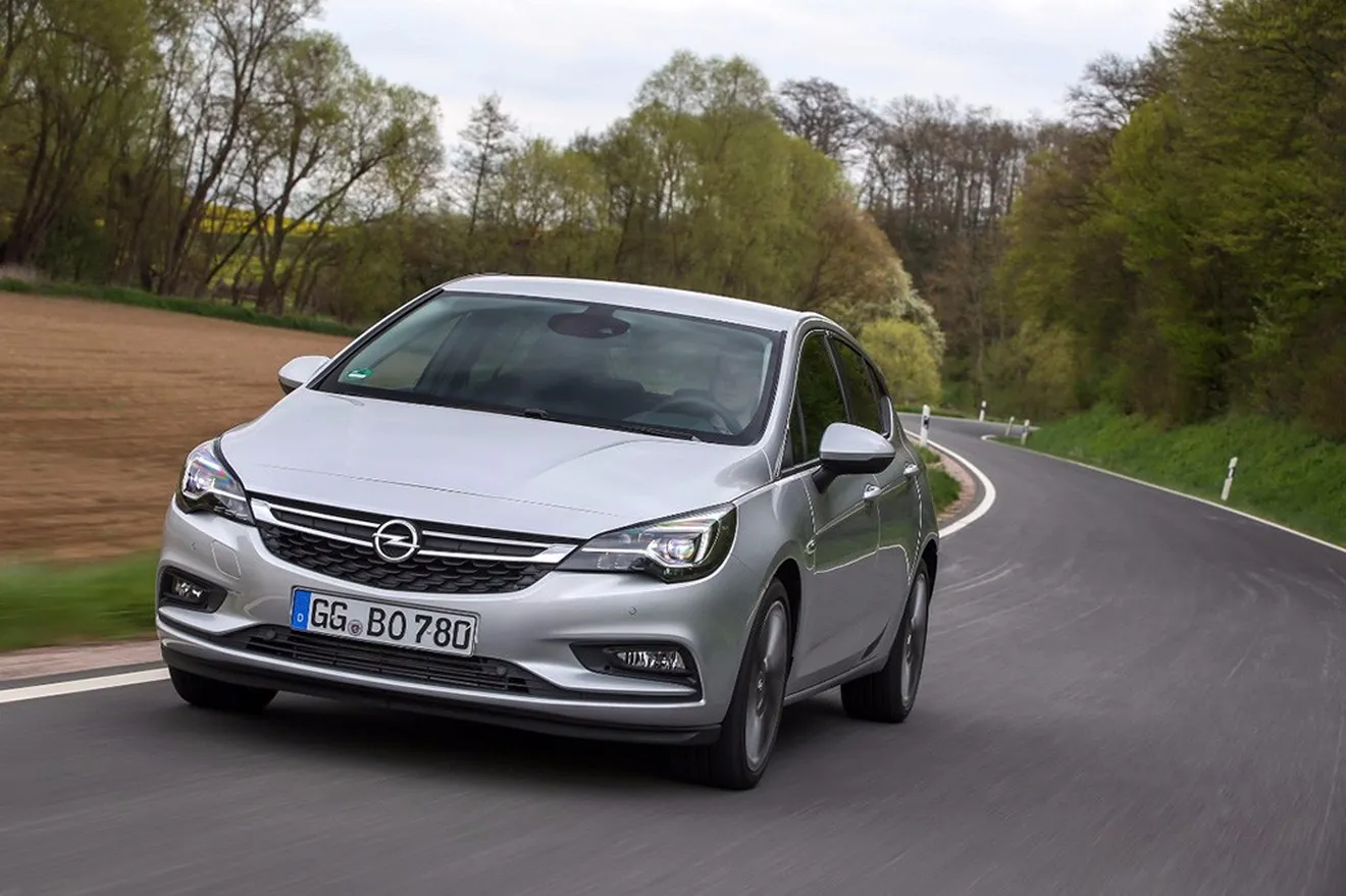 Precio del Opel Astra BiTurbo, la versión más dinámica de la gama