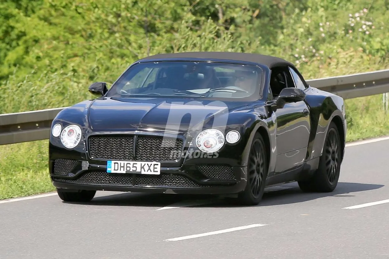 El nuevo Bentley Continental GT Cabrio sale a pasear con el buen tiempo