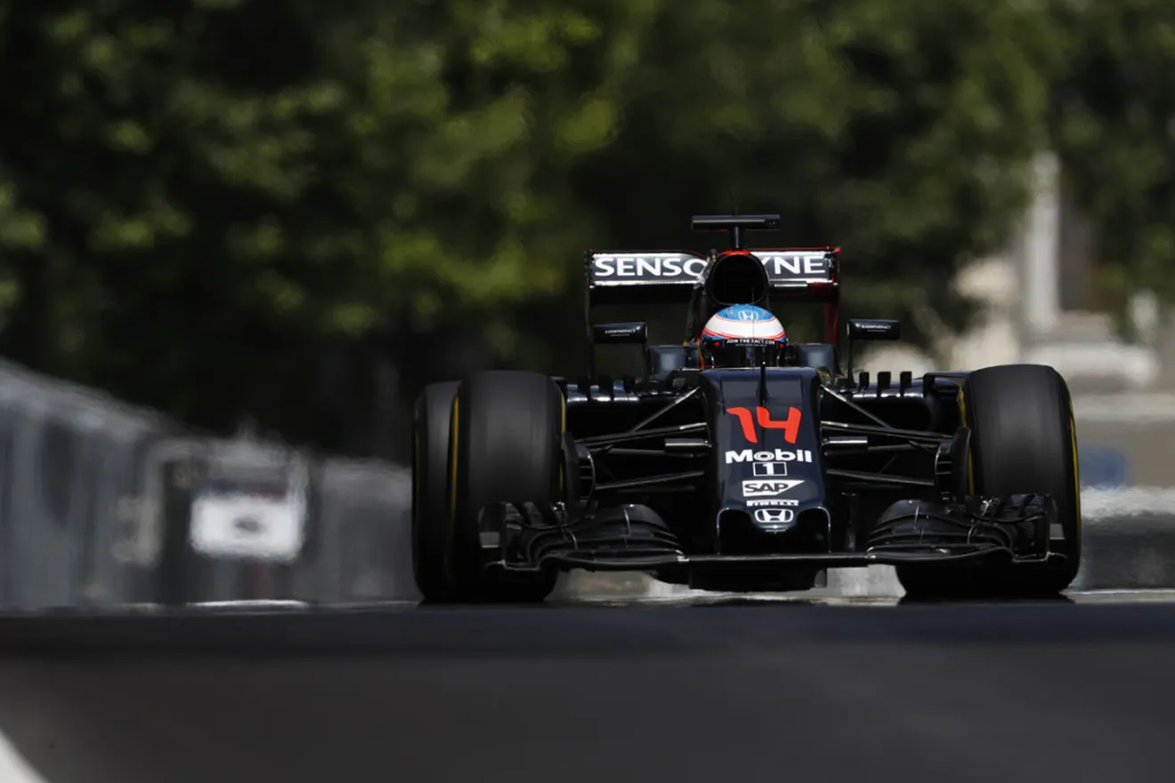 Las calles de Bakú no tienen premio para McLaren