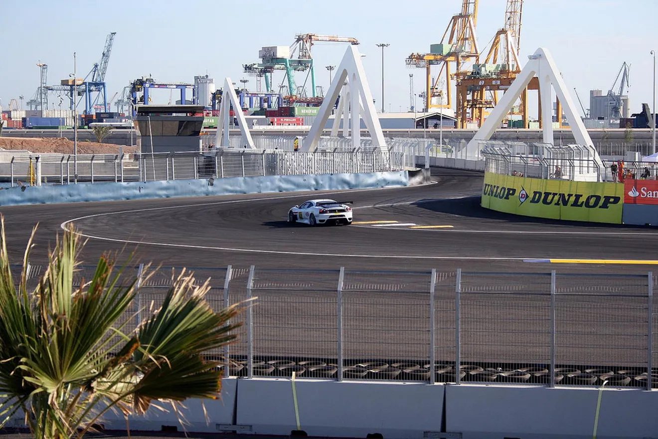 El circuito abandonado de Valencia acogerá pruebas de coches este año