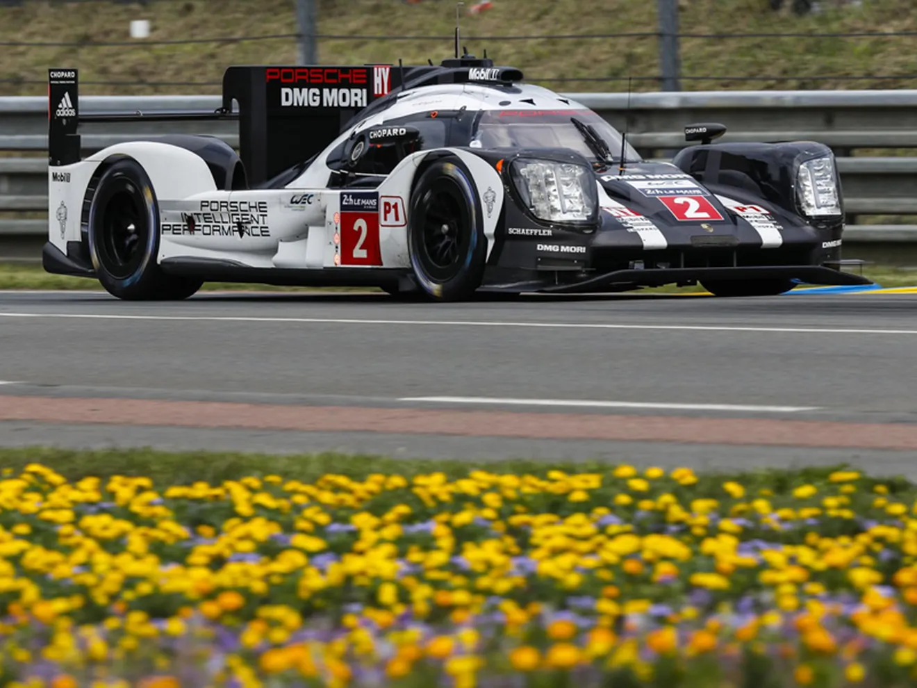 Pole provisional de Porsche en las 24 Horas de Le Mans