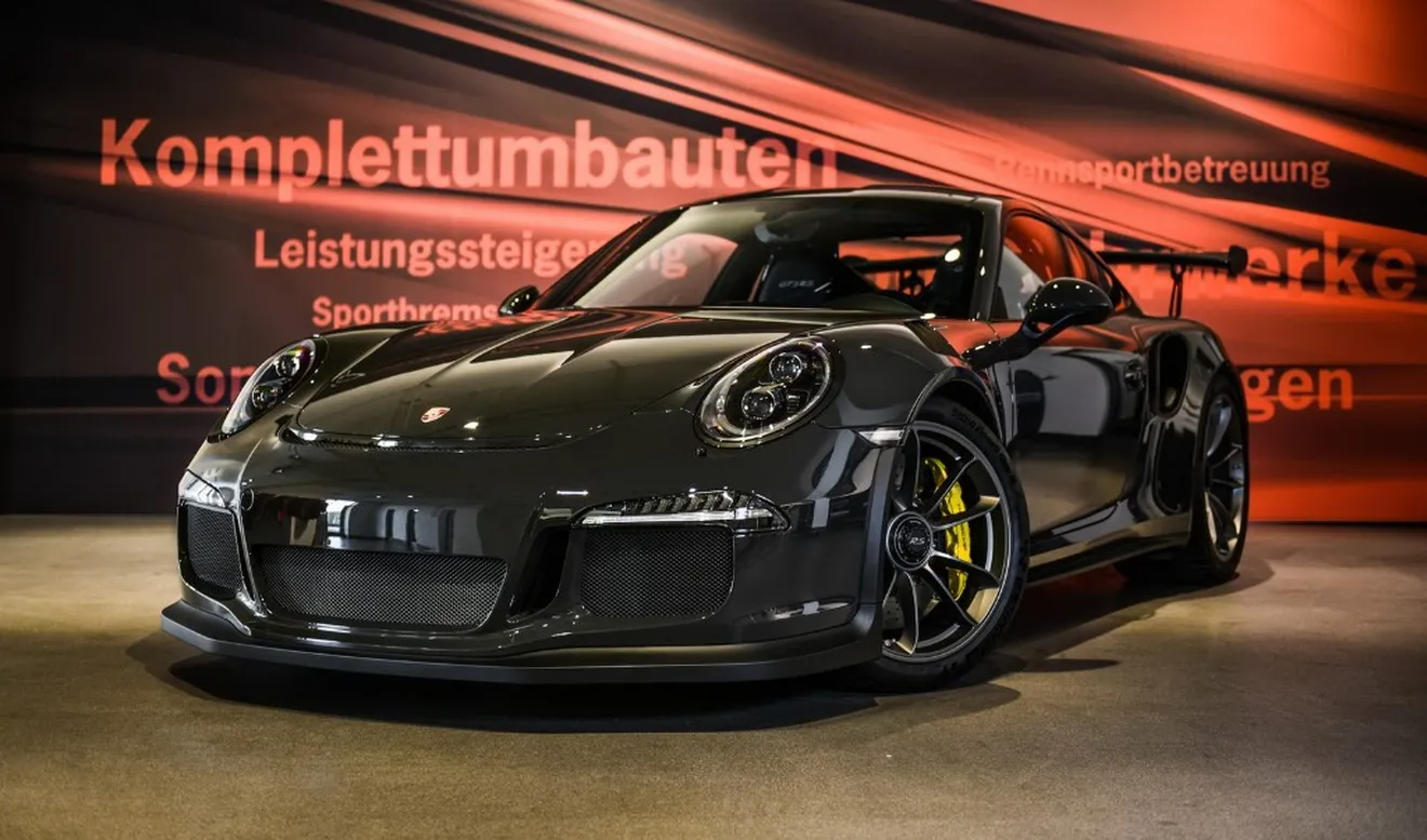 Más fibra de carbono para el Porsche 911 GT3 RS, por EDO Competition