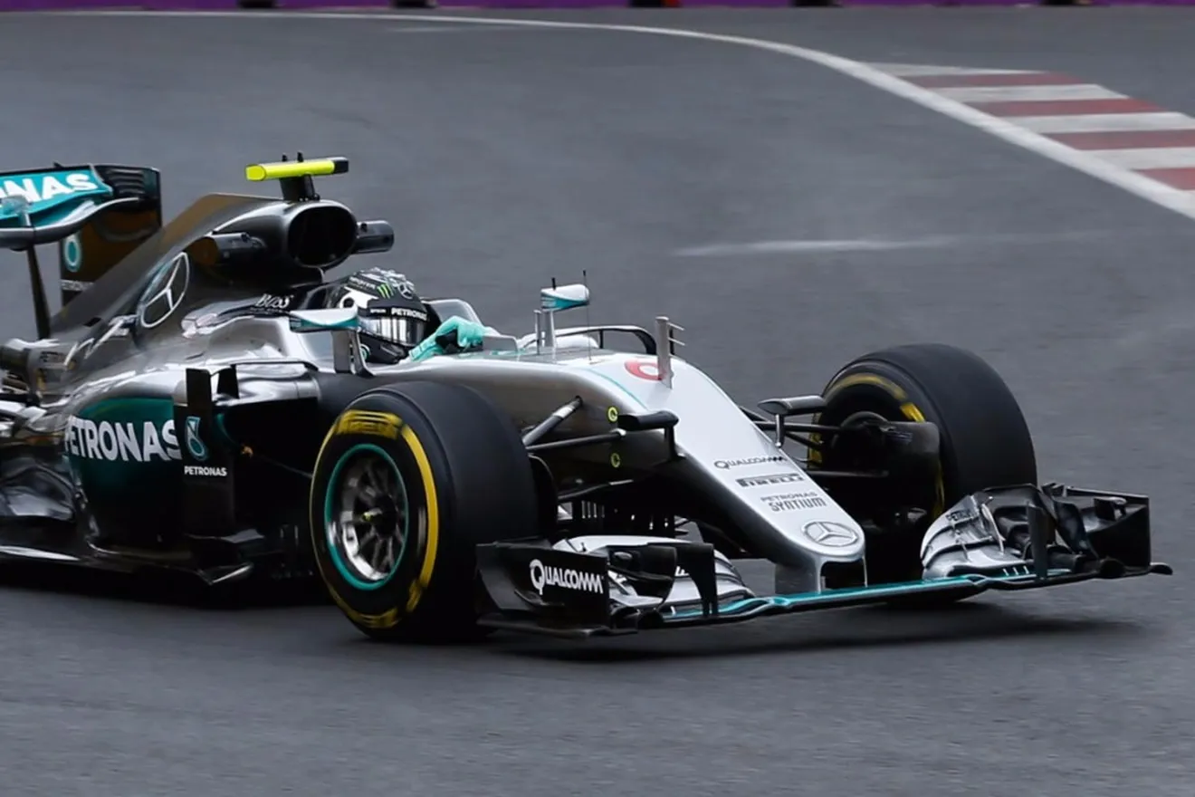 Rosberg manda en el Red Bull Ring con solvencia