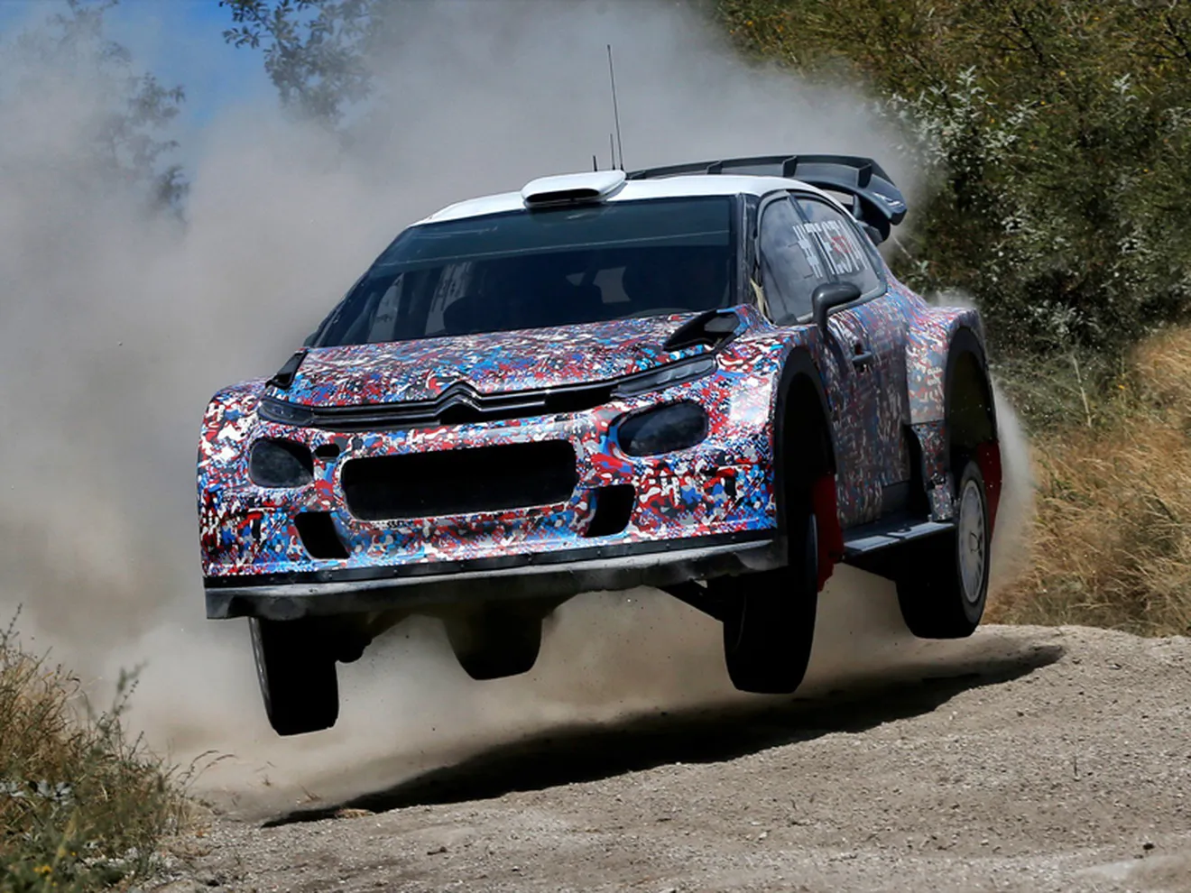 Citroën se compromete con el WRC de la mano de Abu Dhabi
