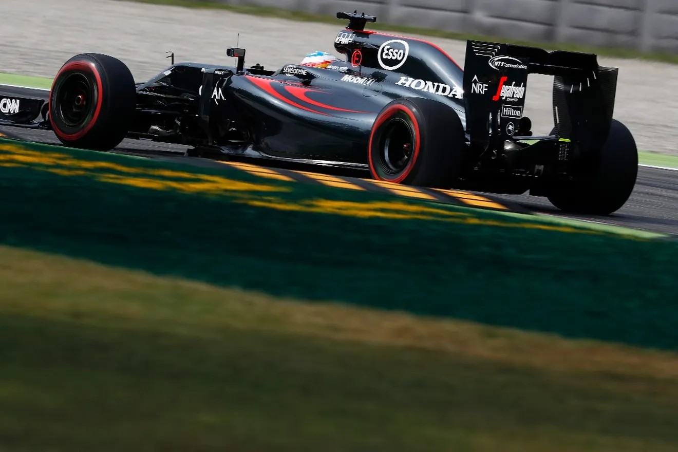 Alonso: "El primer pit-stop nos comprometió, pero no cambió mucho"