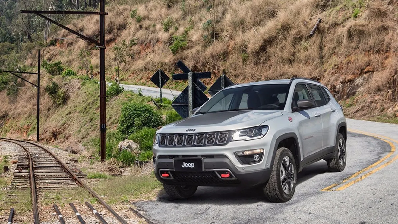 El nuevo Jeep Compass 2017 ya es oficial: así es el crossover con capacidades off-road