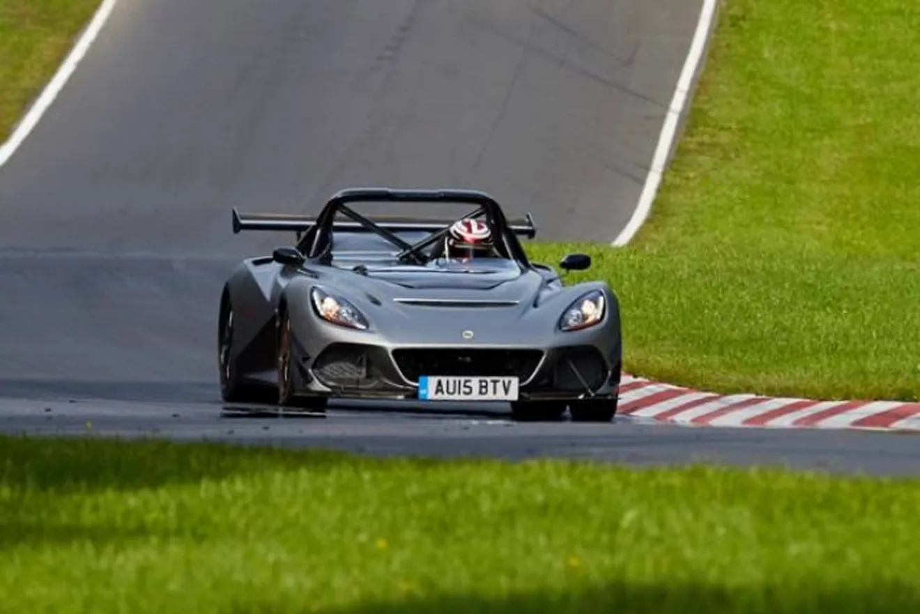 Lotus 3-Eleven, adelantamientos por doquier en Nürburgring