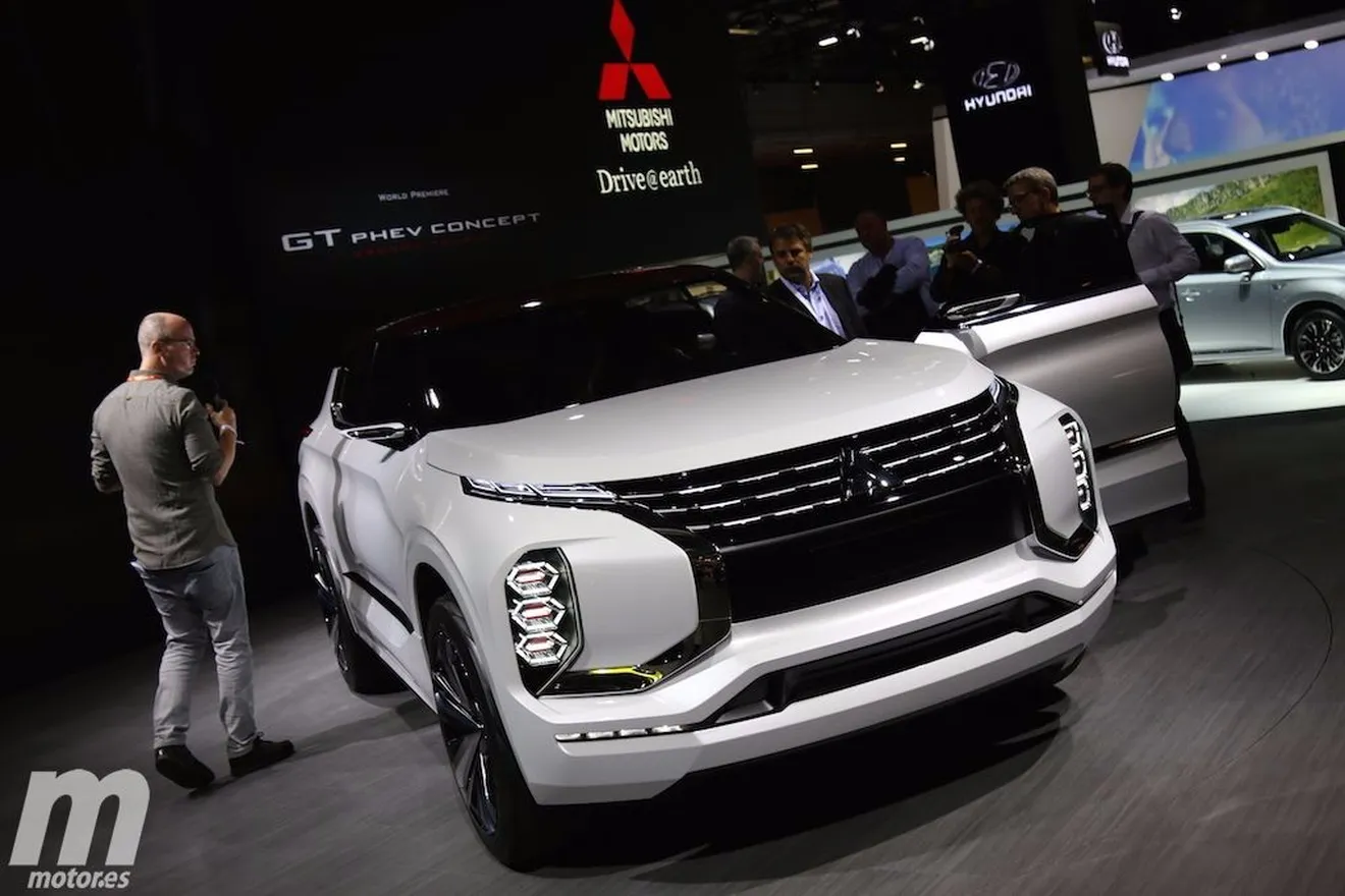 Mitsubishi GT-PHEV Concept: el concepto Ground Tourer debuta en París