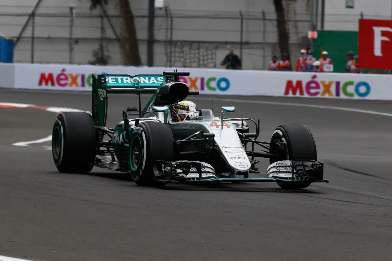 La décima pole de Hamilton en 2016 complica el alirón de Rosberg