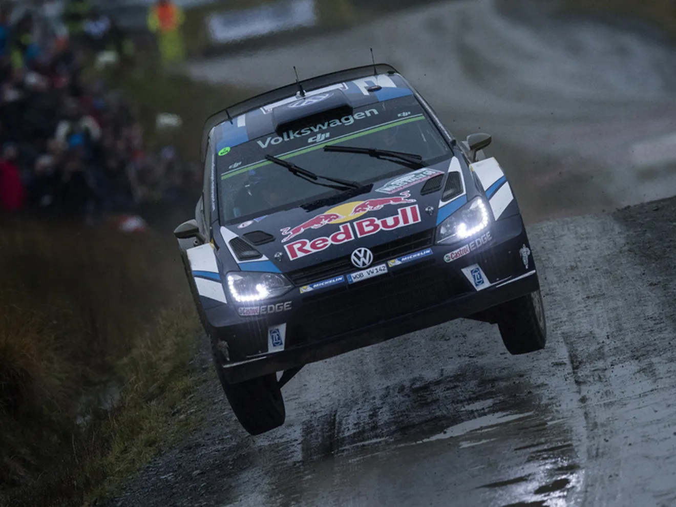 Sébastien Ogier marca el ritmo del Rally de Gales