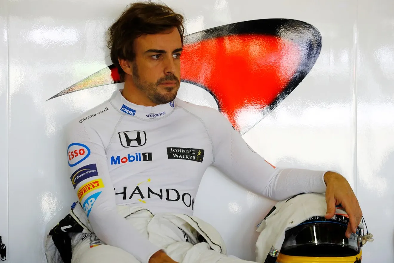 Alonso: "Tanto Rosberg como Hamilton merecen el título"