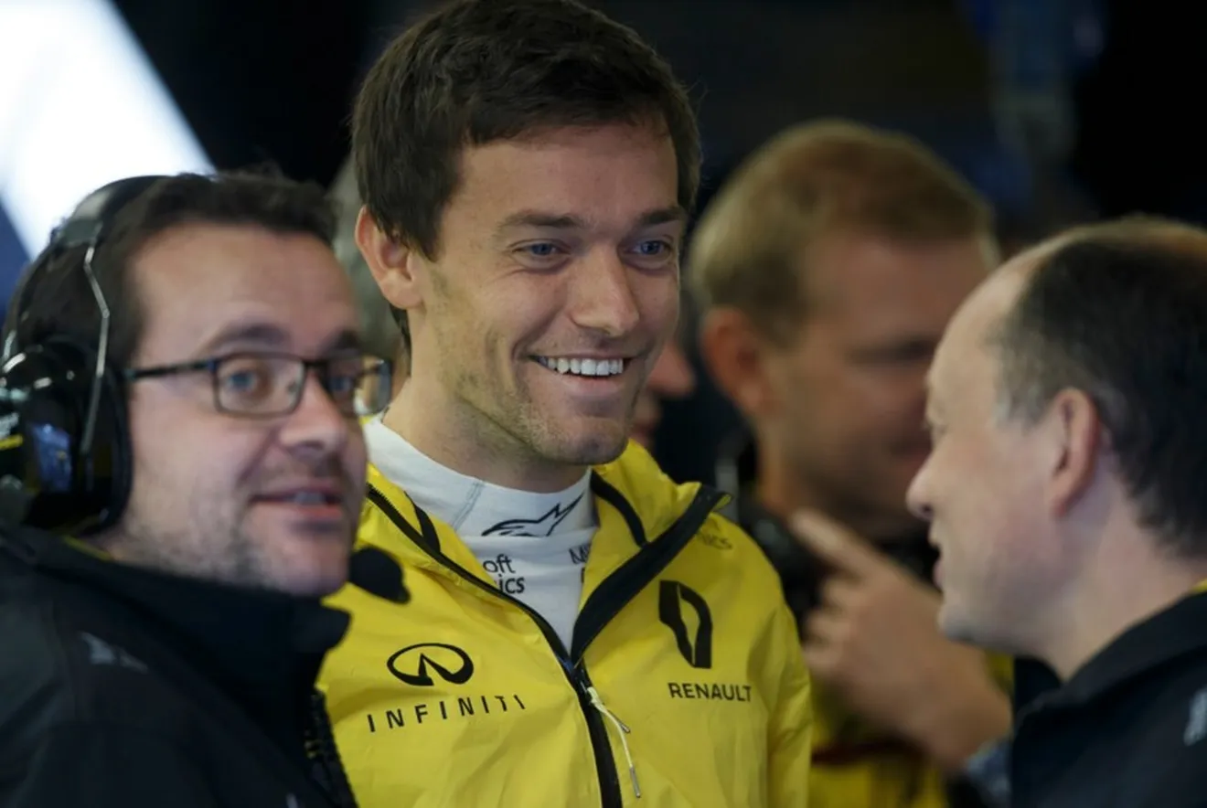 Jolyon Palmer permanecerá un año más en Renault