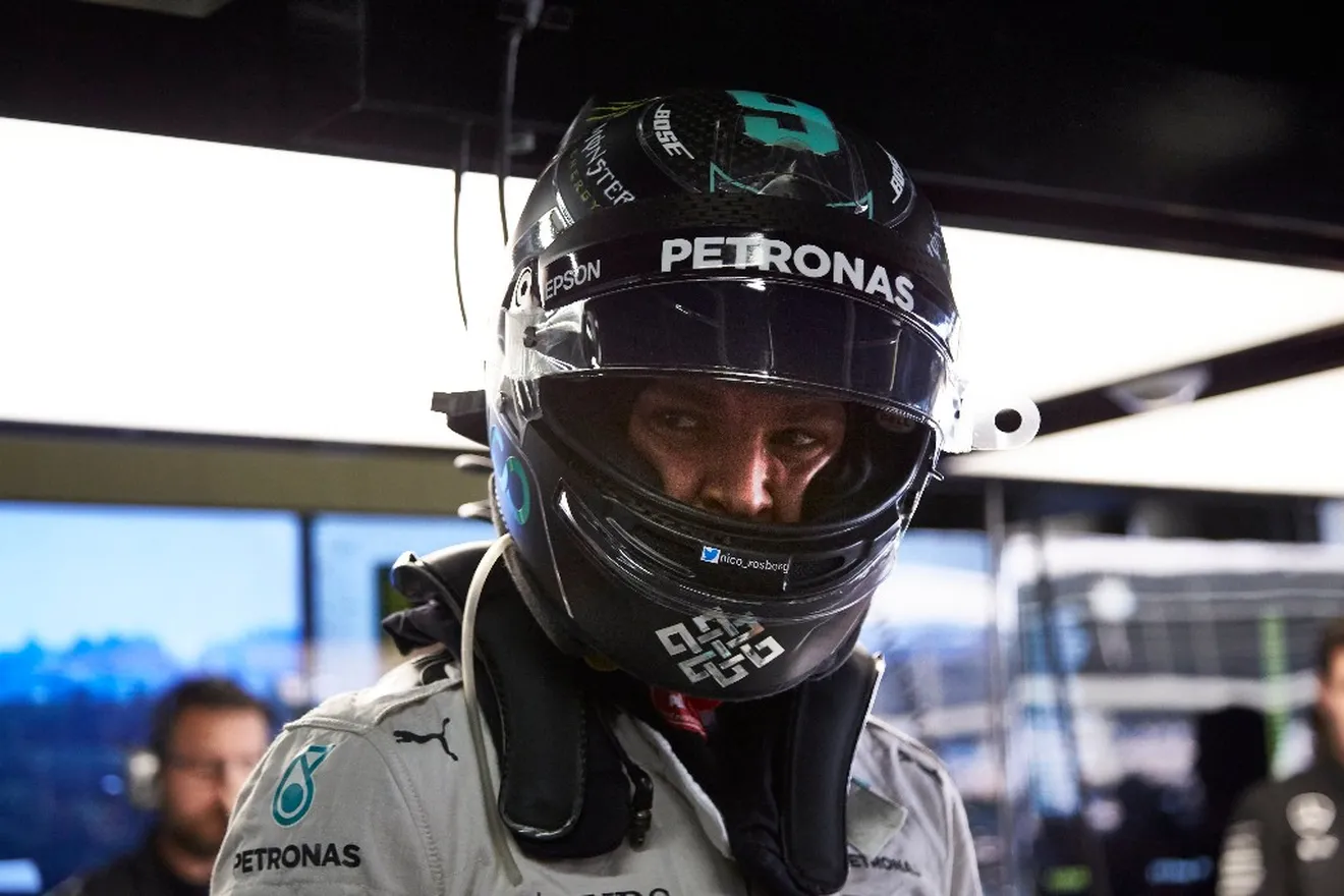 Rosberg no pierde de vista a Hamilton