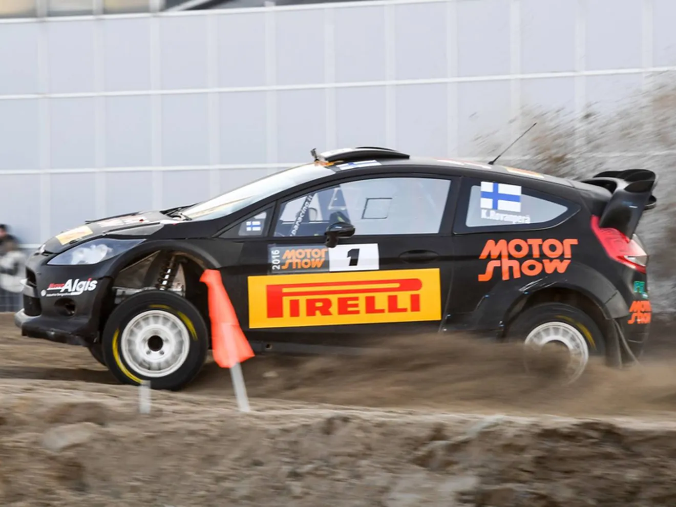 Evans ve en Kalle Rovanperä el Max Verstappen del WRC