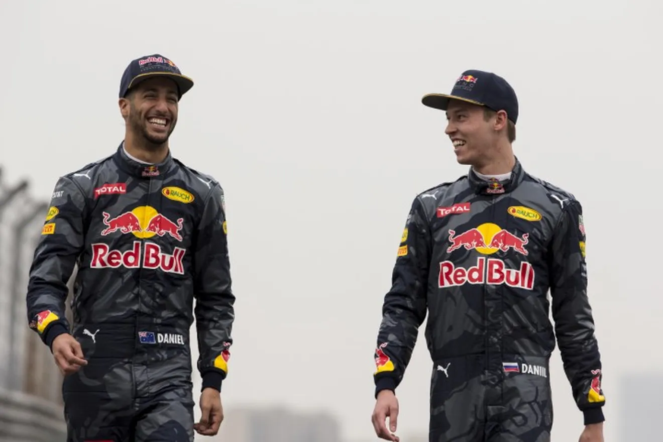 Kvyat cree haber estado al nivel de Ricciardo en Red Bull