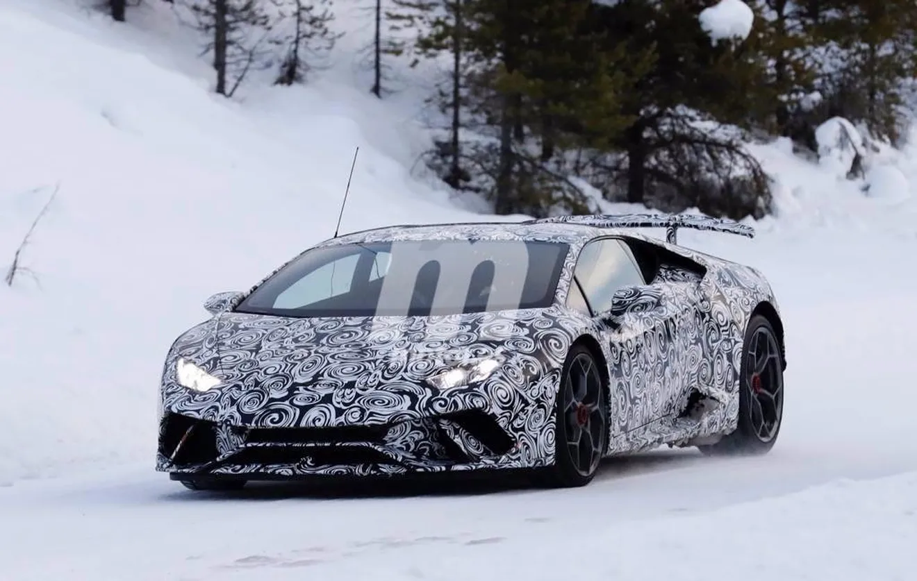 Lamborghini Huracan Performante: cazada la versión más poderosa en la nieve