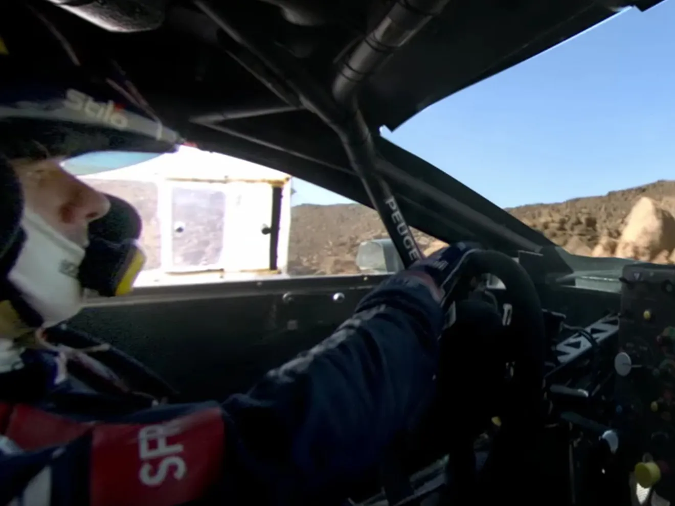 Dakar 2017: Copilotamos a Loeb en el Peugeot 3008 DKR