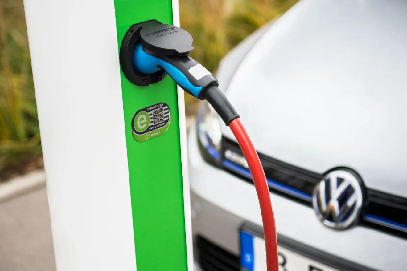 Volkswagen da un nuevo paso hacia el vehículo eléctrico invirtiendo en Hubject