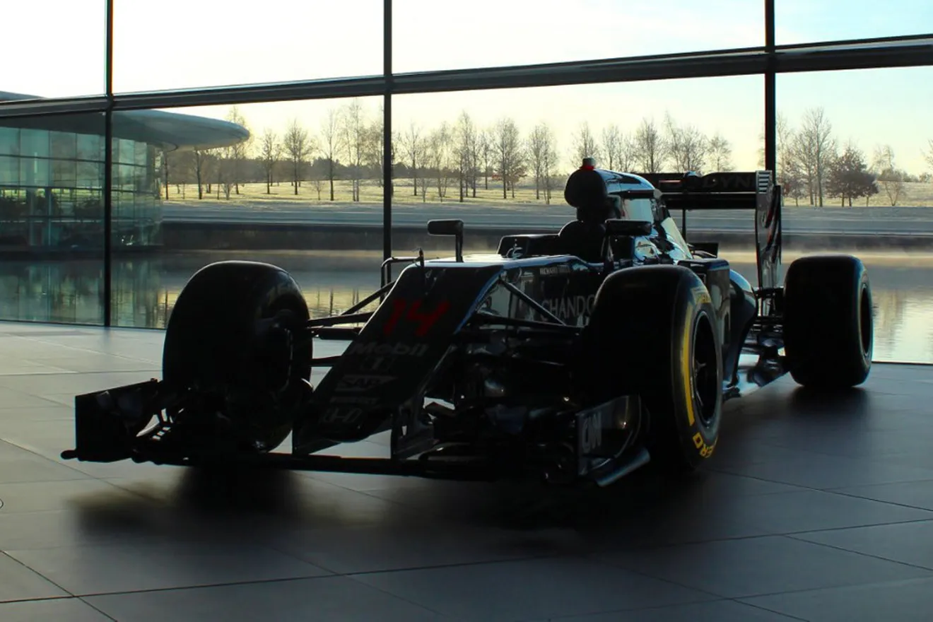 El McLaren MP4-32 también pasa los crash test de la FIA