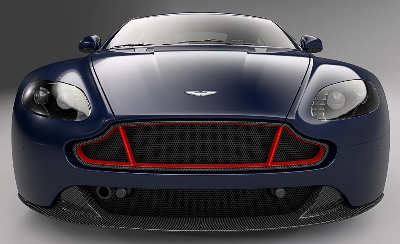 Nuevos Aston Martin Vantage Red Bull Edition, con los colores de la escudería de F1