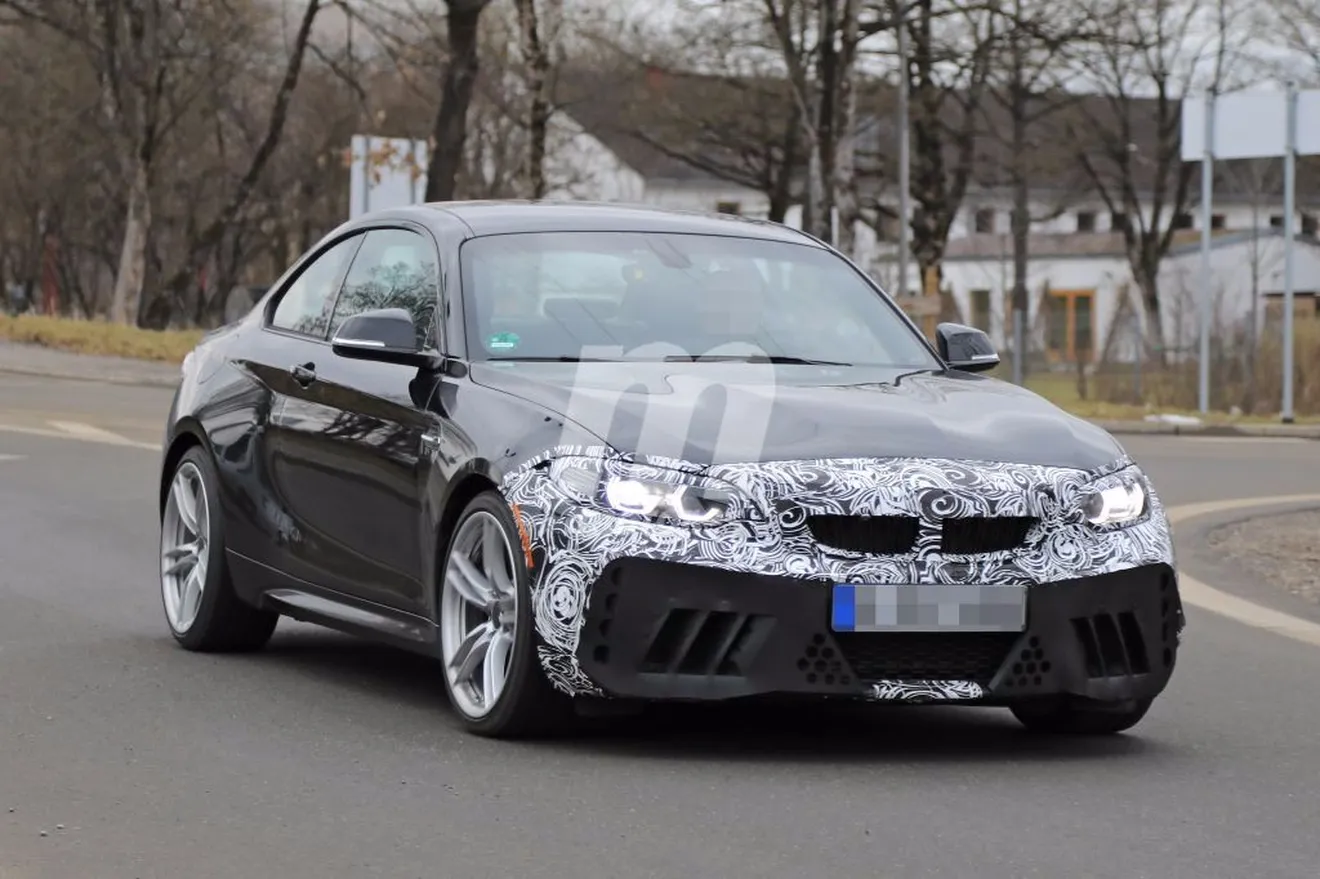 BMW M2 2018: cazada por sorpresa la actualización del M2