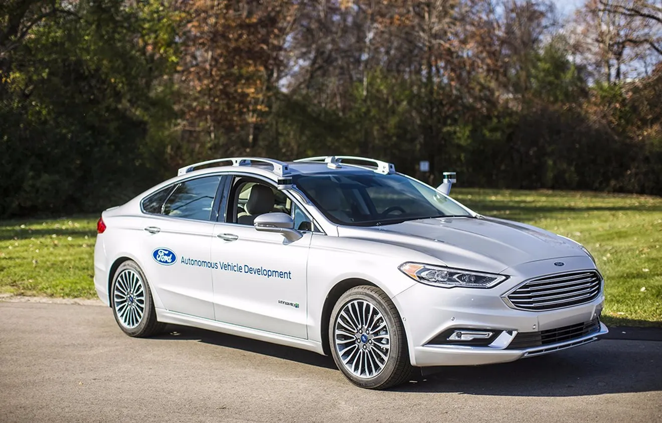 Ford niega que sus ingenieros se duerman probando sus vehículos autónomos