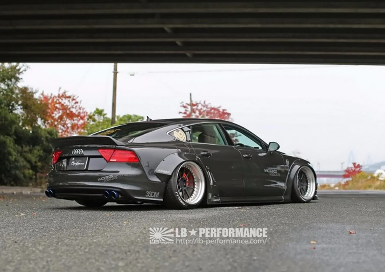 Liberty Walk Audi A7 Sportback